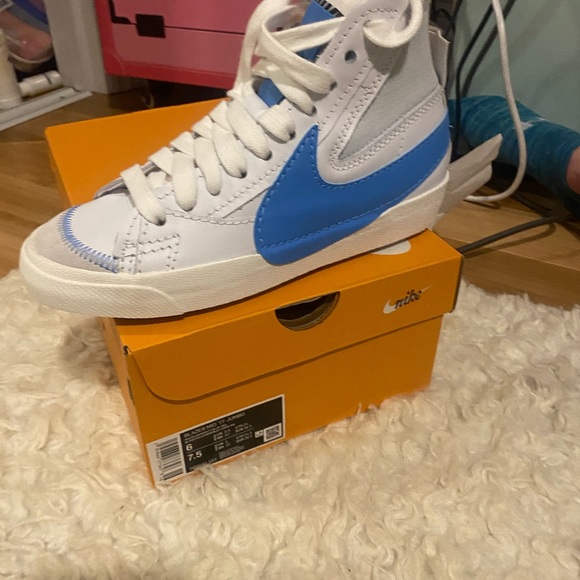 Nike blazer blue swoosh size 7.5 - Picture 3 of 7